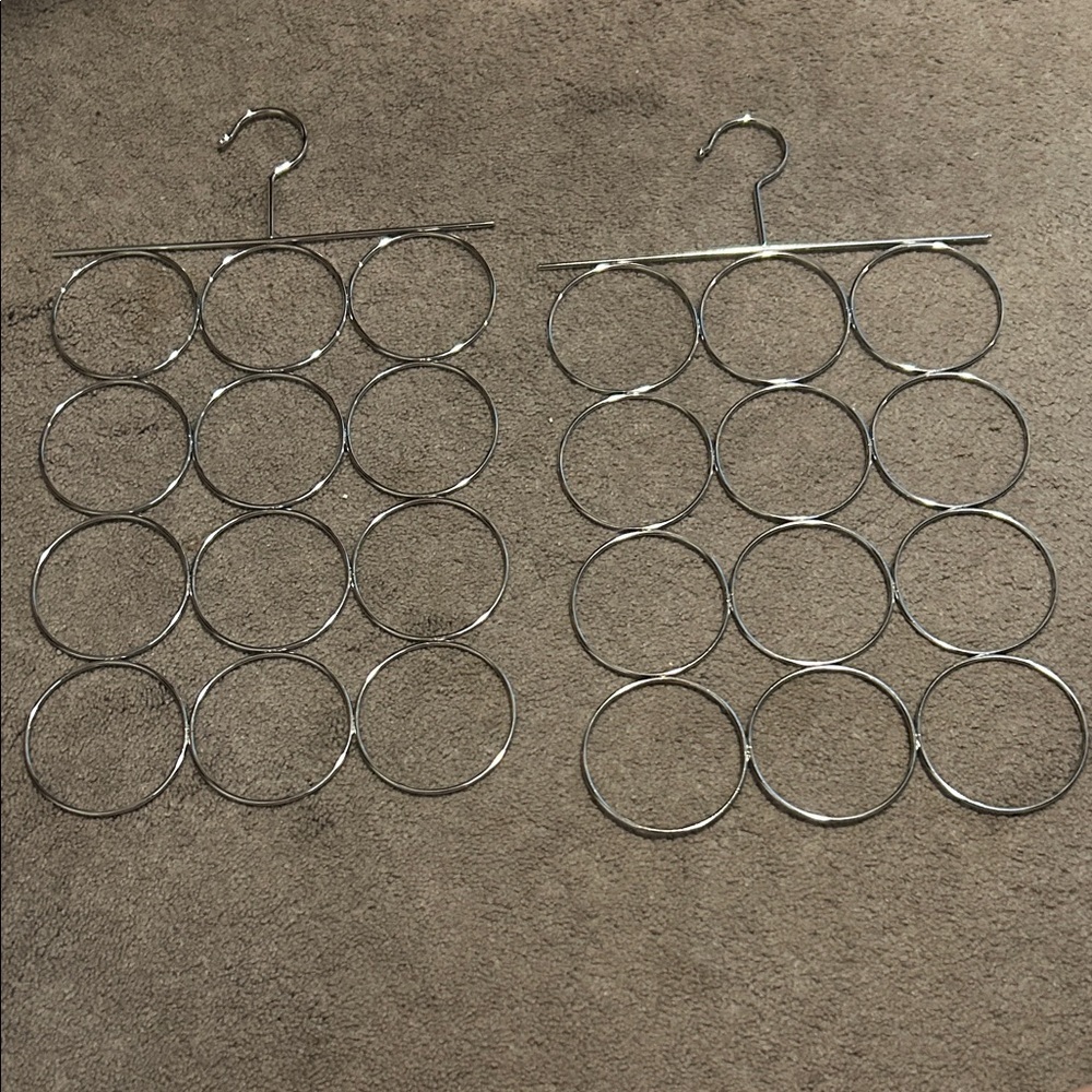 Silver Circle Scarf Hangers